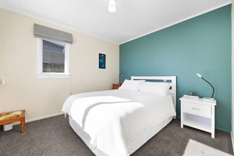 Photo of property in 8 Oriental Street, Welbourn, New Plymouth, 4312