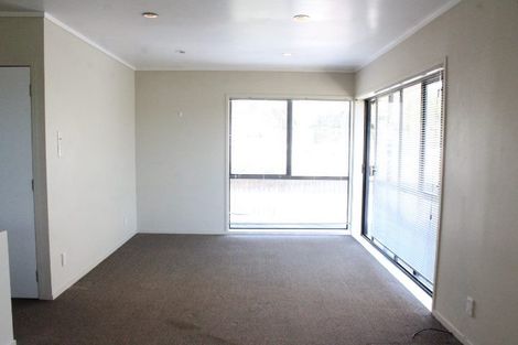 Photo of property in 28a Clovelly Road, Bucklands Beach, Auckland, 2012
