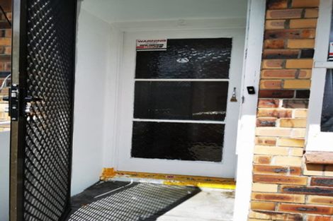 Photo of property in 2/430 Mount Albert Road, Mount Roskill, Auckland, 1041