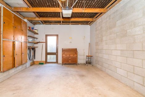 Photo of property in 18c Ings Avenue, Saint Clair, Dunedin, 9012