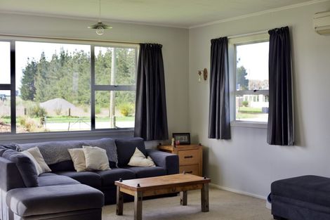 Photo of property in 20 Saint Leonards Road, Culverden, 7392