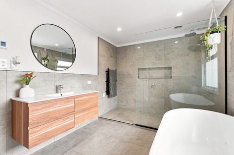 Photo of property in 12 Cumbrae Place, Aramoho, Whanganui, 4500