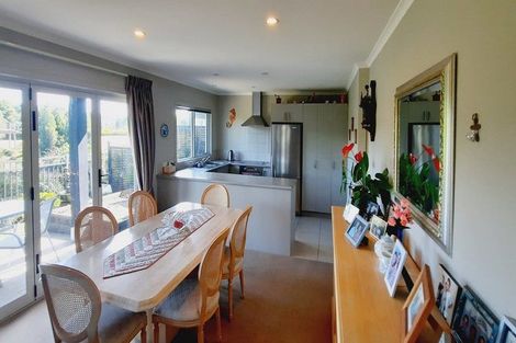 Photo of property in 29 Bridgewater Way, Pyes Pa, Tauranga, 3112