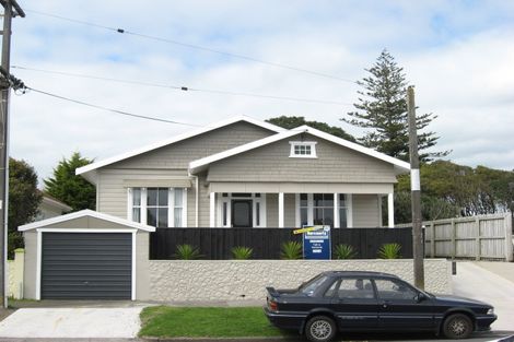 Photo of property in 17 Normanby Street, Fitzroy, New Plymouth, 4312