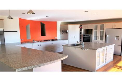 Photo of property in 34 Hayley Lane, East Tamaki Heights, Auckland, 2016