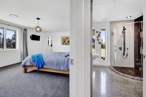 Photo of property in 1347 Carrington Road, Hurworth, New Plymouth, 4371