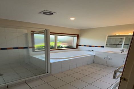 Photo of property in 8 Sheddings Lane, East Tamaki, Auckland, 2016