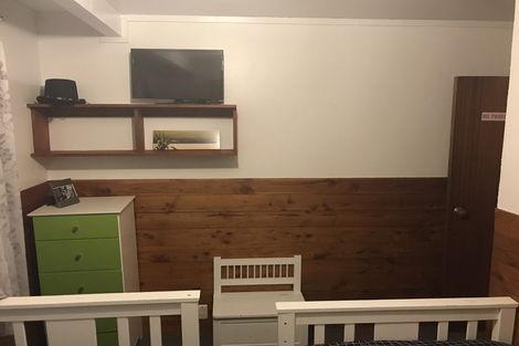 Photo of property in 34 Mark Avenue, Paparangi, Wellington, 6037