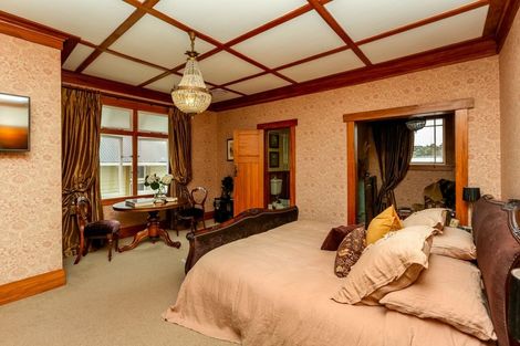 Photo of property in 83 Brougham Street, New Plymouth, 4310