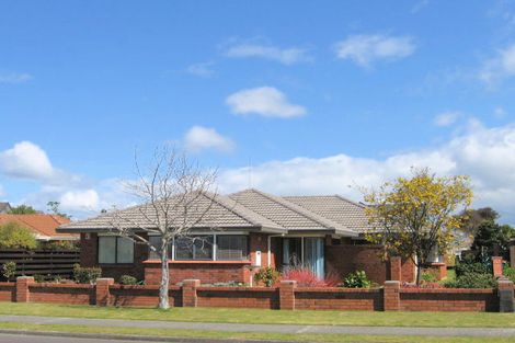 Photo of property in 37 Reilly Avenue, Mount Maunganui, 3116