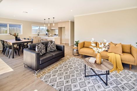 Photo of property in 5 Rotoiti Place, Paraparaumu, 5032