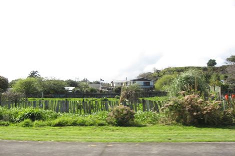 Photo of property in 44 Whakapaki Street, Urenui, 4375