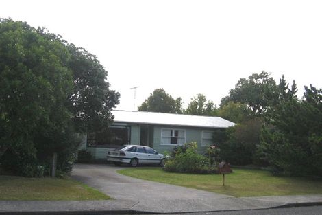 Photo of property in 25 Lynden Avenue, Hillcrest, Auckland, 0627