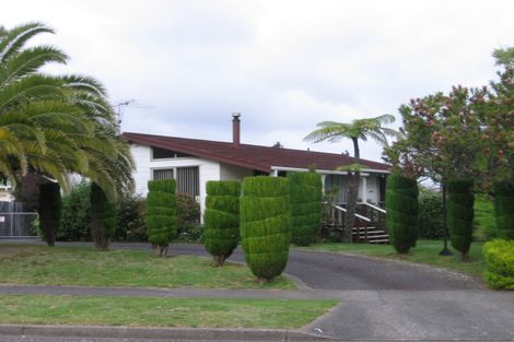 Photo of property in 7 Kanawa Street, Waikanae, 5036