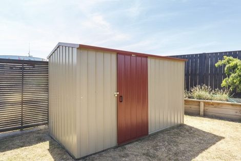 Photo of property in 24 Macdonald Heights, Feilding, 4702