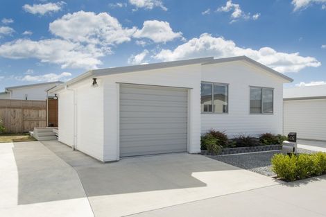 Photo of property in 11 Kamahi Crescent, Papamoa Beach, Papamoa, 3118