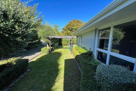 Photo of property in 35 Deepdale Street, Burnside, Christchurch, 8053