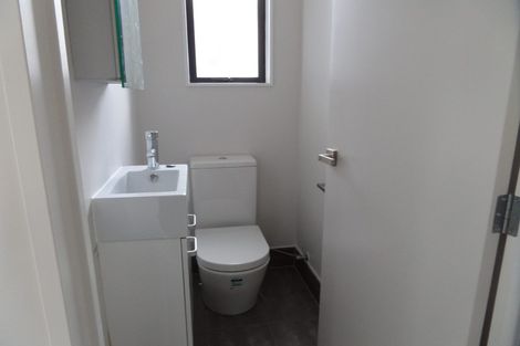 Photo of property in 15/10 Silver Moon Road, Albany Heights, Auckland, 0632