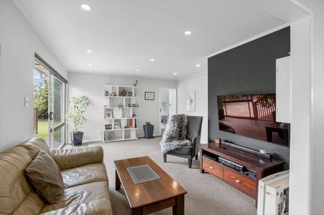 Photo of property in 57 Donovan Road, Paraparaumu Beach, Paraparaumu, 5032