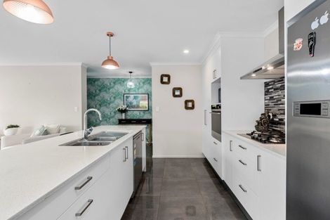 Photo of property in 62 Farrier Street, Papamoa, 3118