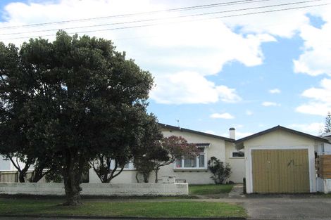 Photo of property in 6 Central Avenue, Gonville, Whanganui, 4501