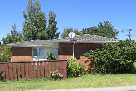 Photo of property in 1 Taurus Crescent, Beach Haven, Auckland, 0626