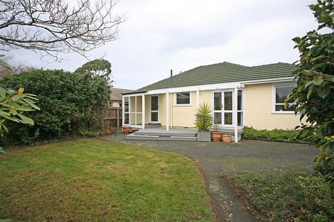 Photo of property in 30 Pinehurst Crescent, Russley, Christchurch, 8042