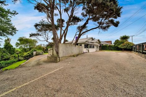Photo of property in 20 Douglas Street, Hawera, 4610