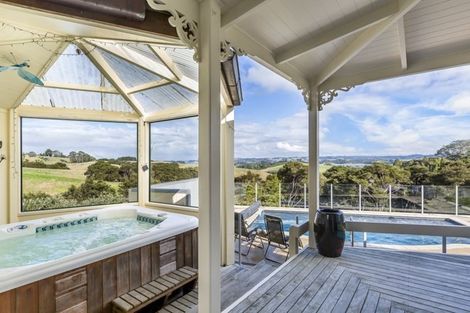 Photo of property in 40 Martins Bay Road, Mahurangi East, Warkworth, 0982