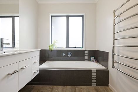 Photo of property in 48 Sylvester Crescent, Flagstaff, Hamilton, 3210