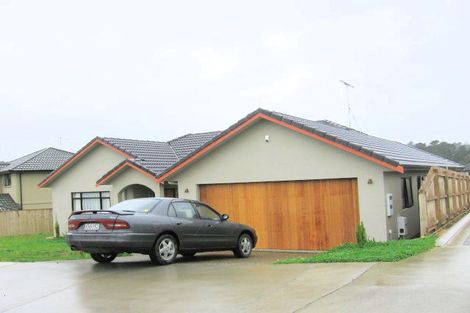 Photo of property in 8 Thomas Hamer Place, Greenhithe, Auckland, 0632
