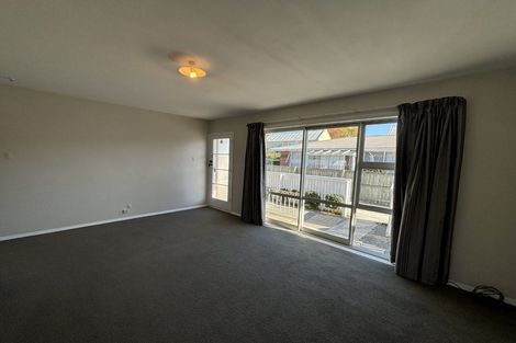 Photo of property in 4/28 Aikmans Road, Merivale, Christchurch, 8014