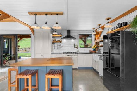 Photo of property in 421 Cames Road, Kaiwaka, 0975