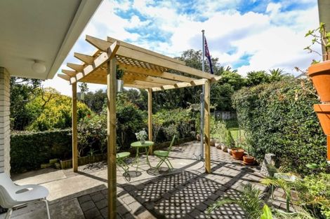 Photo of property in 7 Tukapa Street, Westown, New Plymouth, 4310