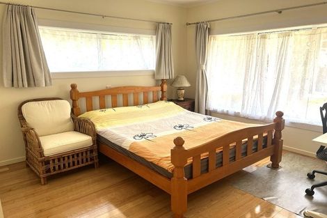 Photo of property in 19 James Evans Drive, Northcote, Auckland, 0627