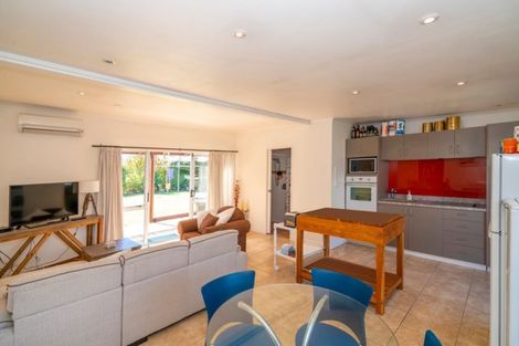 Photo of property in 13 Cook Drive, Whitianga, 3510