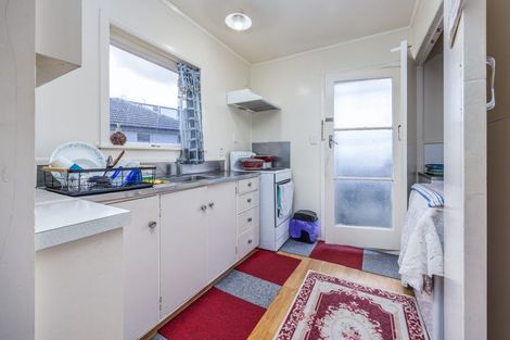 Photo of property in 28 Landscape Road, Papatoetoe, Auckland, 2025