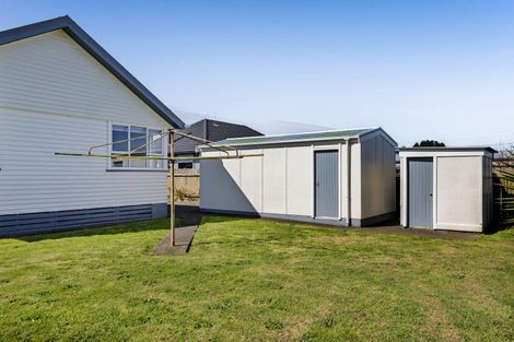 Photo of property in 22 Whitcombe Road, Opunake, 4616