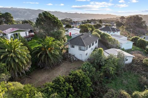 Photo of property in 5 King Crescent, Ranui, Porirua, 5024