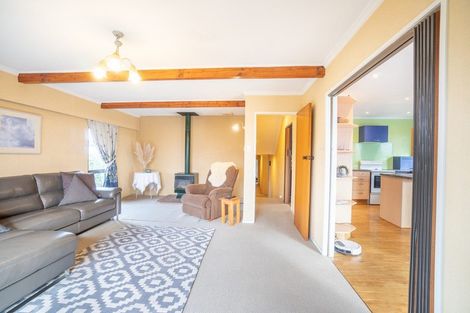 Photo of property in 3 Wharite Place, Awapuni, Palmerston North, 4412