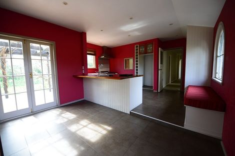 Photo of property in 65 Havelock Road, Havelock North, 4130