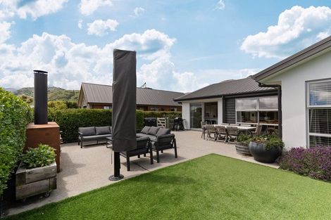 Photo of property in 22 Lochnagar Drive, Lake Hayes, Queenstown, 9304