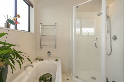 Photo of property in 22 Greenwich Street, Richmond Heights, Taupo, 3330