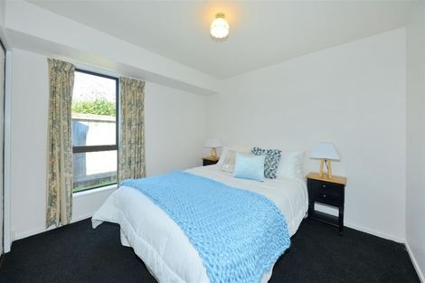 Photo of property in 10 Millcroft Place, Parklands, Christchurch, 8083