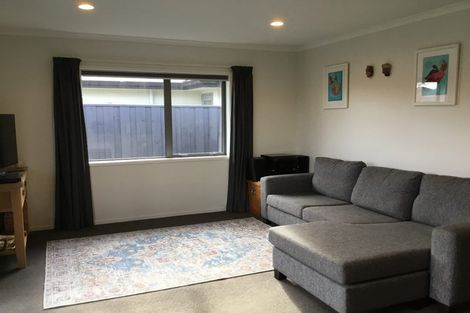 Photo of property in 21 Pakohe Street, Pegasus, 7612