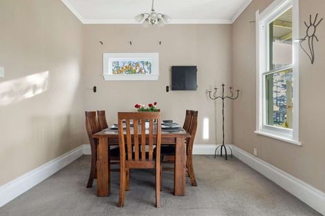 Photo of property in 2442 South Head Road, South Head, Helensville, 0874