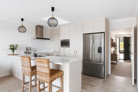 Photo of property in 39 Flounder Drive, Omokoroa, 3114