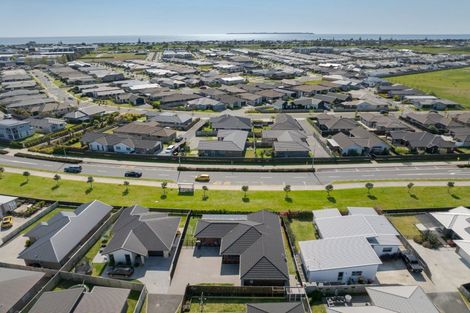 Photo of property in 71 Dunkeld Drive, Papamoa, 3118