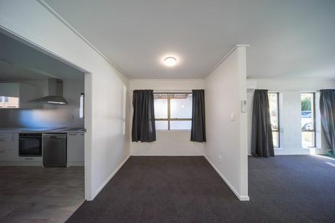 Photo of property in 33a Anthony Crescent, Bader, Hamilton, 3206