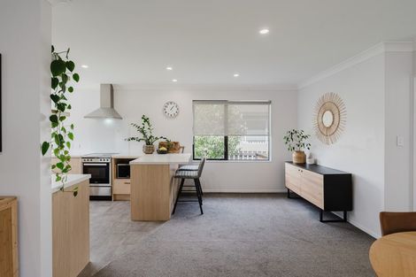 Photo of property in 221 Chatsfield Drive, Te Awamutu, 3800